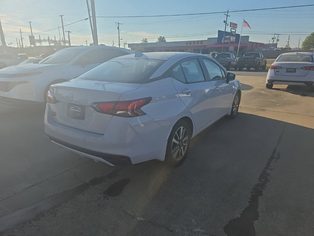 2025 Nissan Versa Sedan SV - Photo 3