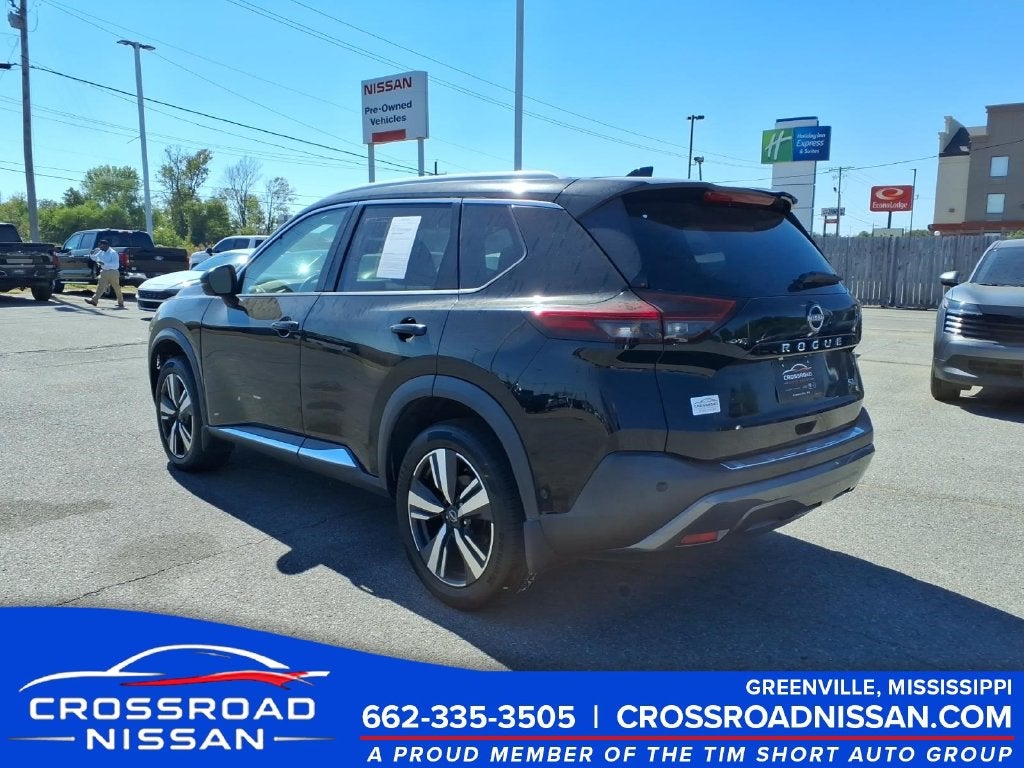 2023 Nissan Rogue SL