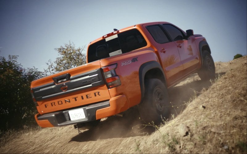 2027nissanfrontier-exterior-02